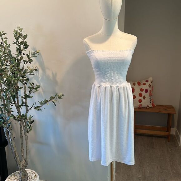 BEACH RIOT Lilee Strapless Smocked Cover-Up White Dress New! - Picture 4 of 9